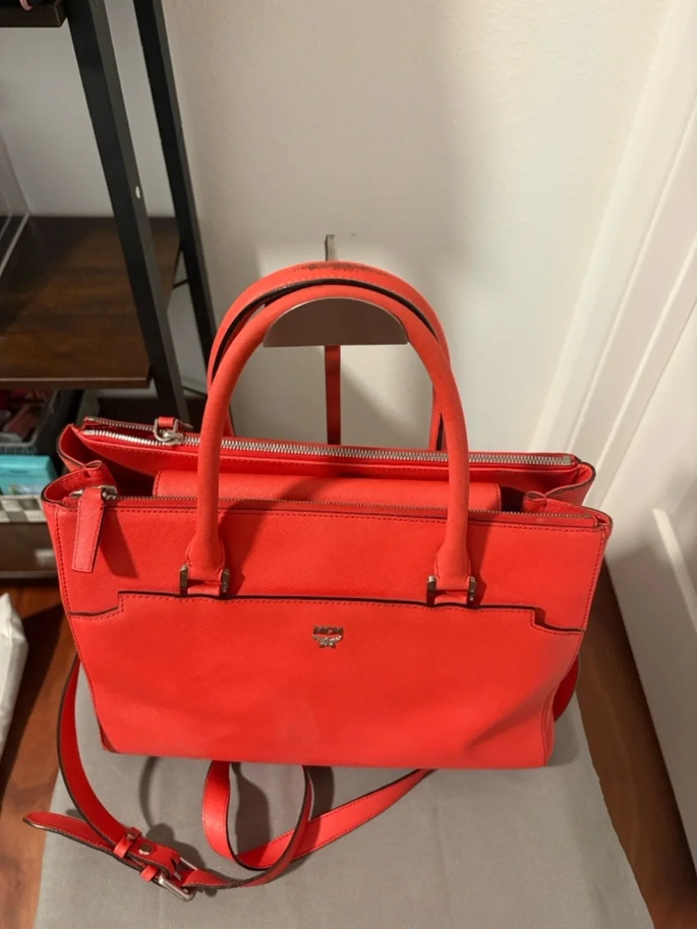 MCM CORAL ELDA Orange Reddish 2 Way Tote Bag READ DESCRIPTION - Picture 4 of 15